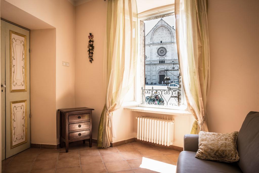Apartment Assisi Cattedrale חדר תמונה